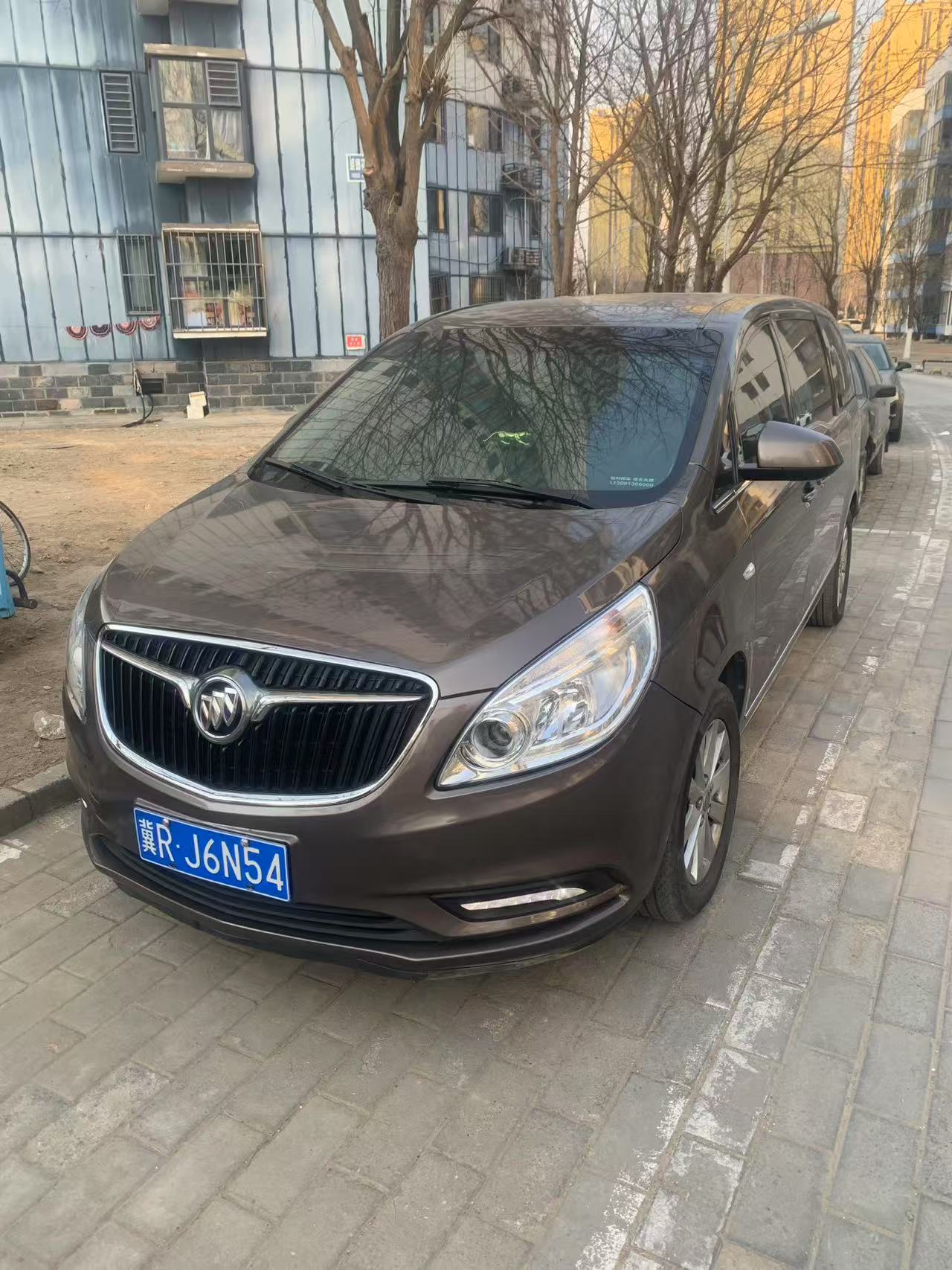 别克GL8 25S (7座)